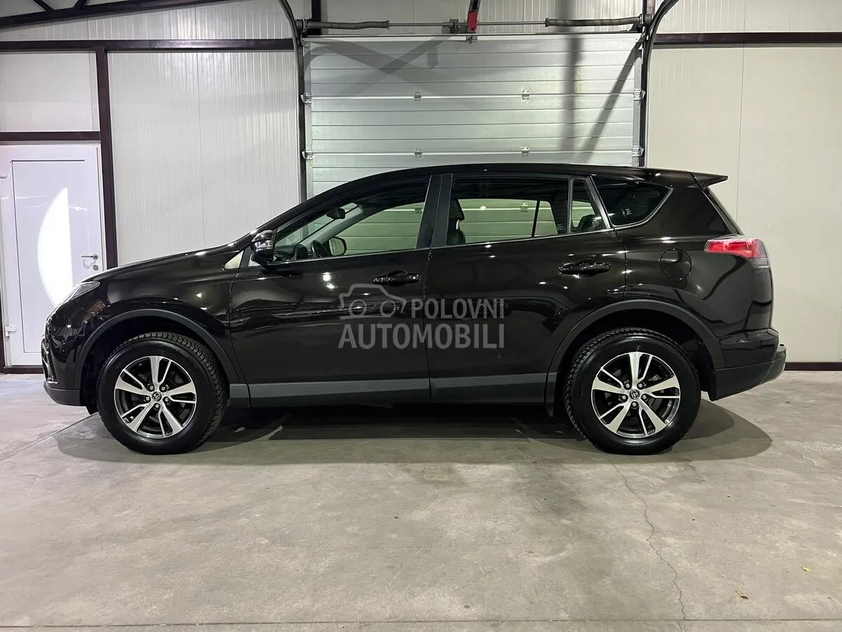 Toyota Rav4 2016 photo 4