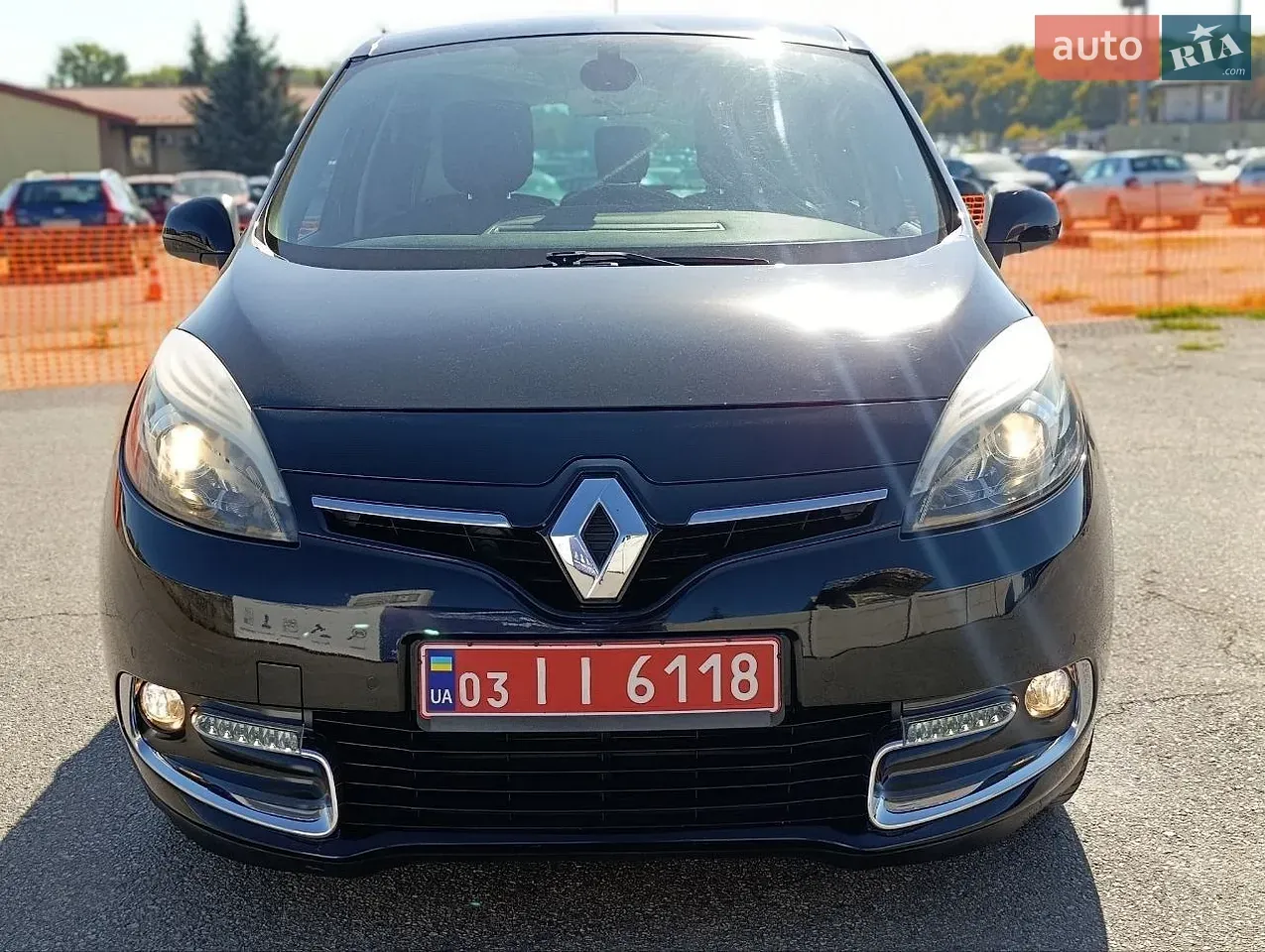Renault Scenic 2014 photo 2