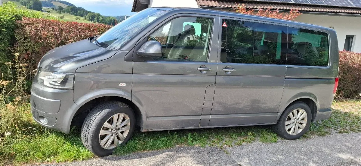Volkswagen T5