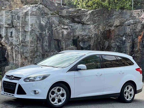 Ford Focus 2013 photo 2