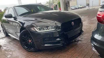 Jaguar Xe 2017 photo 3