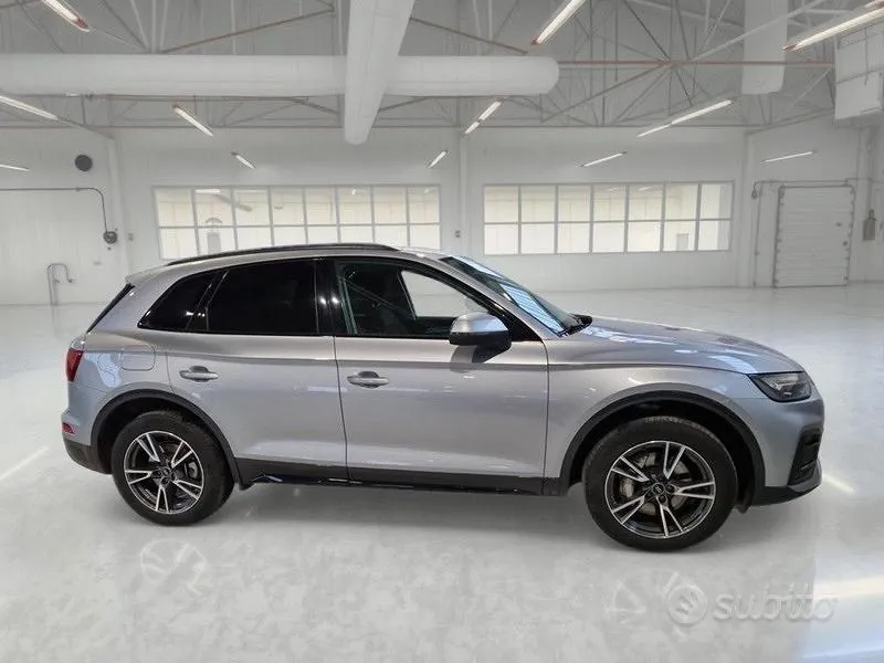 Audi Q5 2022 photo 3