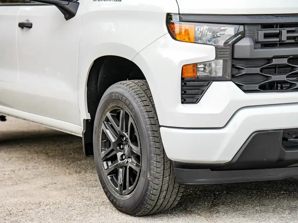 Chevrolet Silverado 1500 2026 photo 4