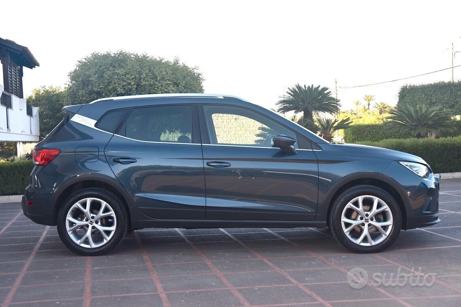Seat Arona 2023 photo 4