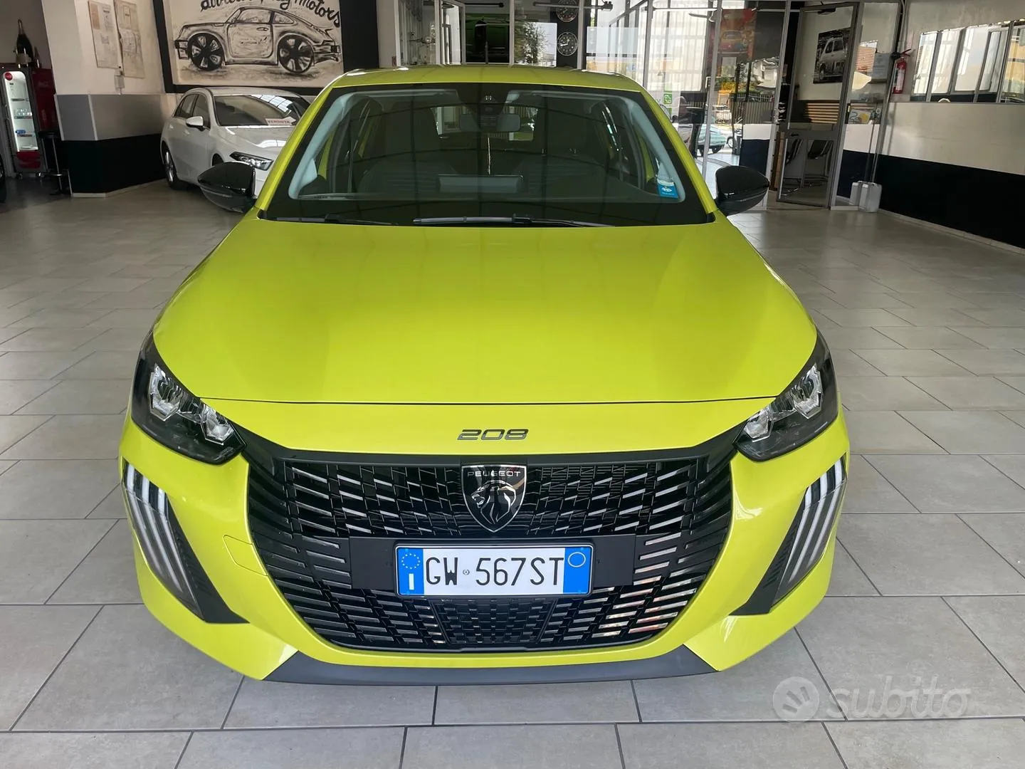 Peugeot 208