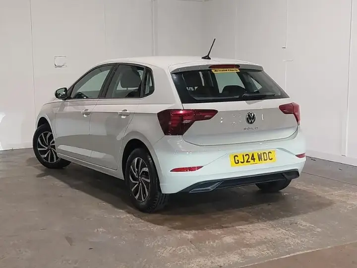 Volkswagen Polo 2024 photo 2
