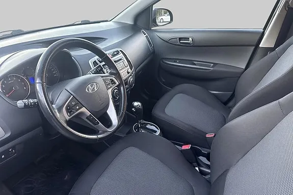Hyundai I20 2013 photo 3