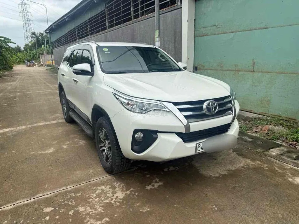 Toyota Fortuner 2017 photo 5