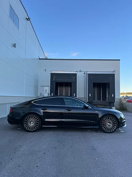 Audi A7 2012 photo 3