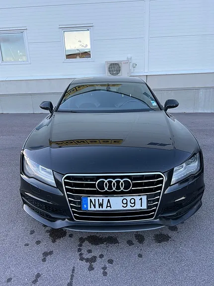 Audi A7 2012 photo 2