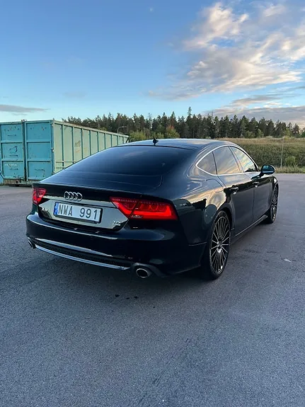 Audi A7 2012 photo 5
