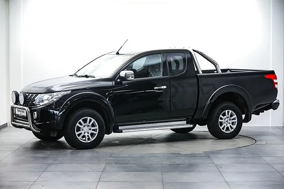 Mitsubishi L200 2015 photo 5