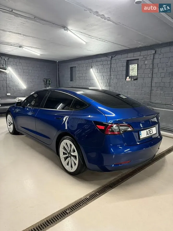 Tesla Model 3 2022 photo 5