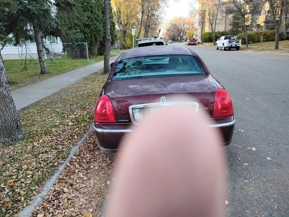 Lincoln Town Car 2003 photo 3