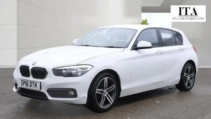 BMW 1 Series 2016 photo 2
