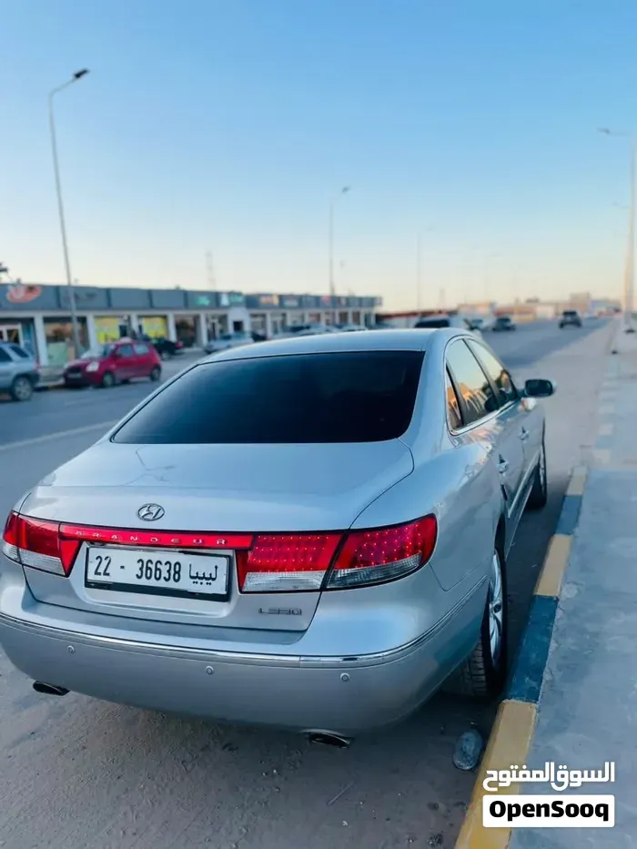 Hyundai Azera 2009 photo 2