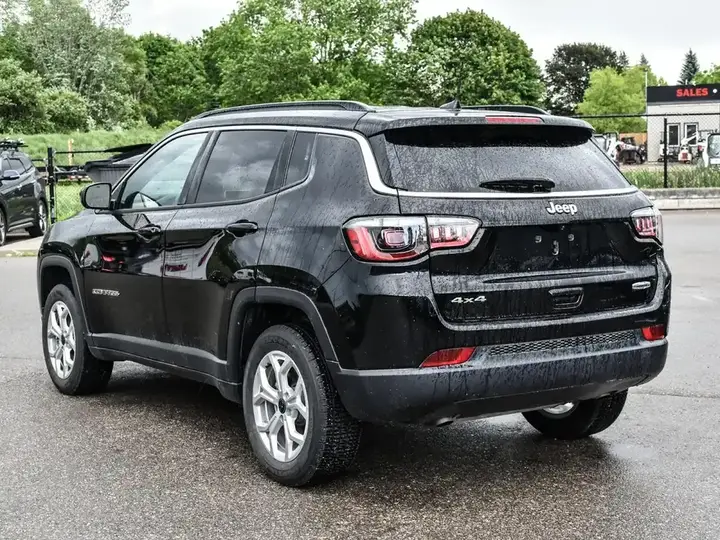 Jeep Compass 2025 photo 4