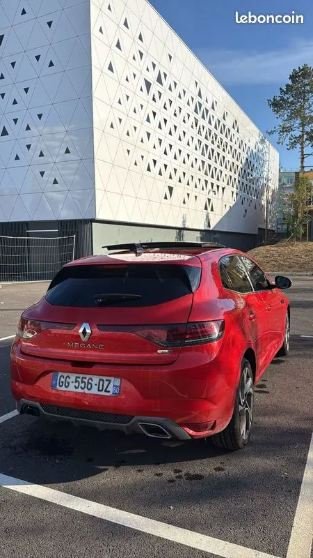 Renault Megane 2022 photo 2