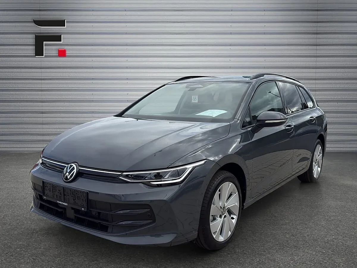 Volkswagen Golf 2026 photo 2