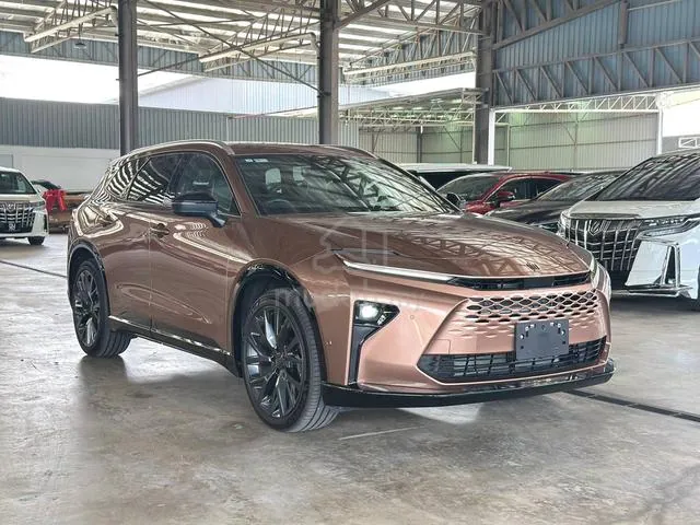 Toyota Crown Estate
