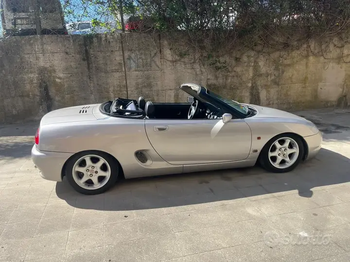 MG Mgf 1999 photo 3