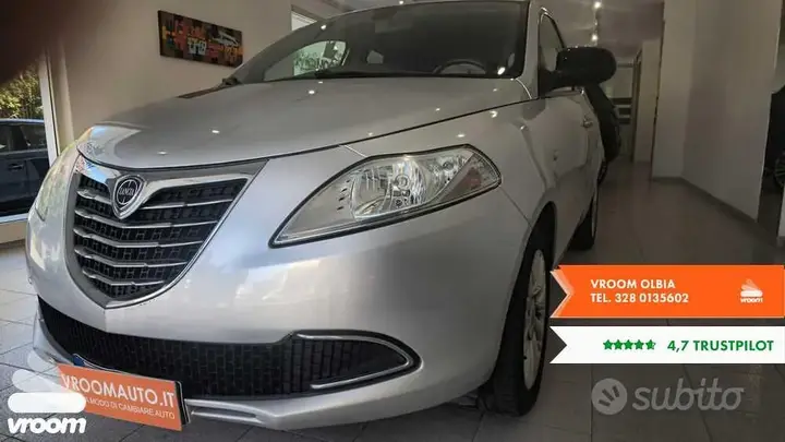 Lancia Ypsilon 2015 photo 2