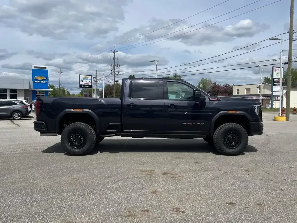 GMC Sierra 2500Hd 2026 photo 4