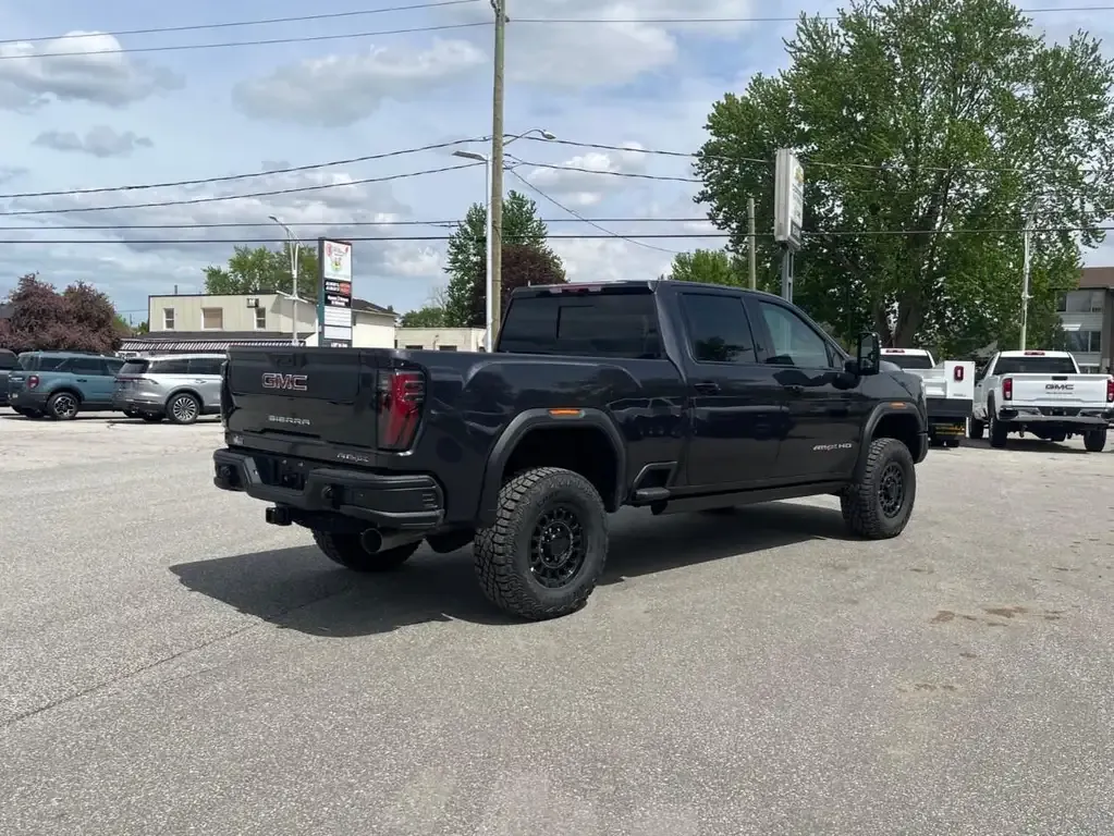 GMC Sierra 2500Hd 2026 photo 5