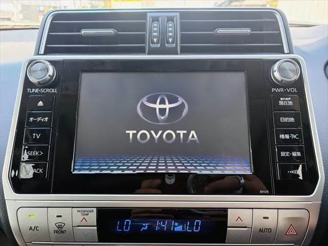 Toyota Land Cruiser Prado 2018 photo 5