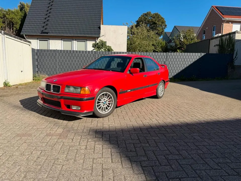 BMW E36