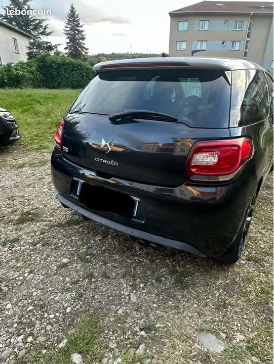 Citroen Ds3 2011 photo 2