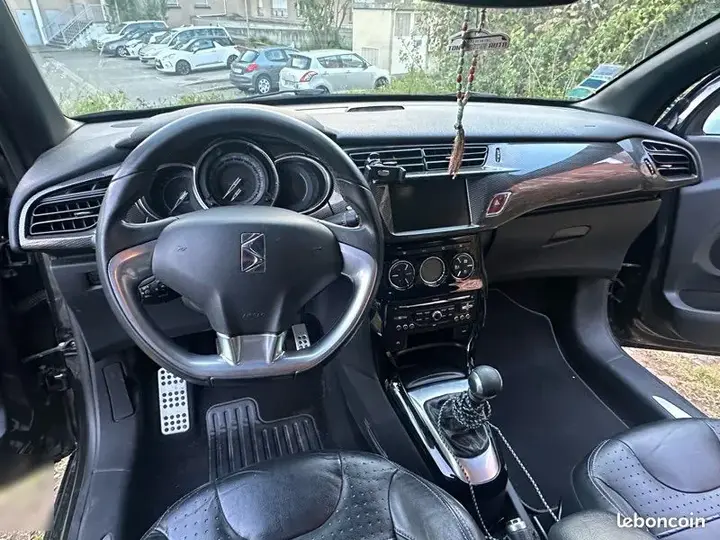 Citroen Ds3 2011 photo 3