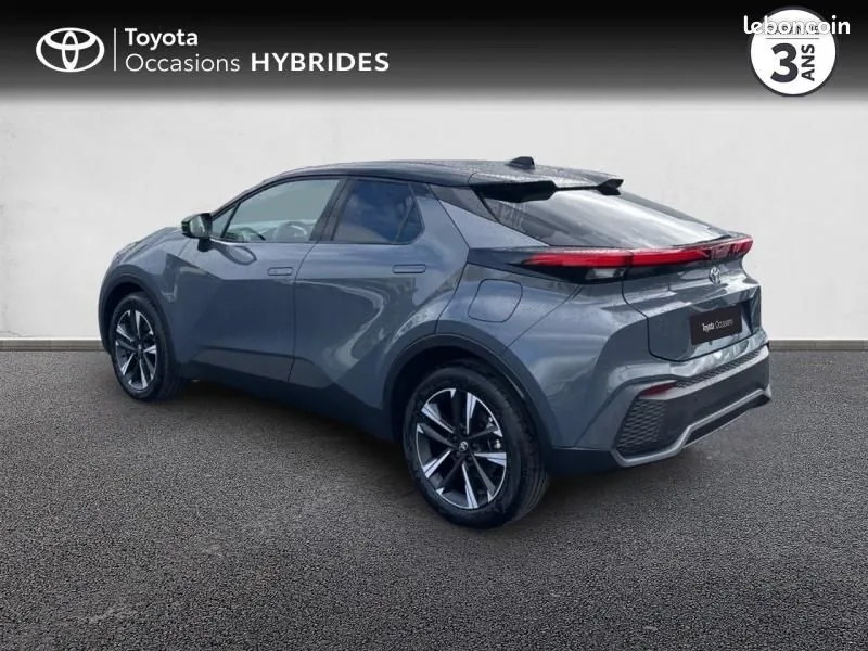 Toyota C-Hr 2026 photo 4
