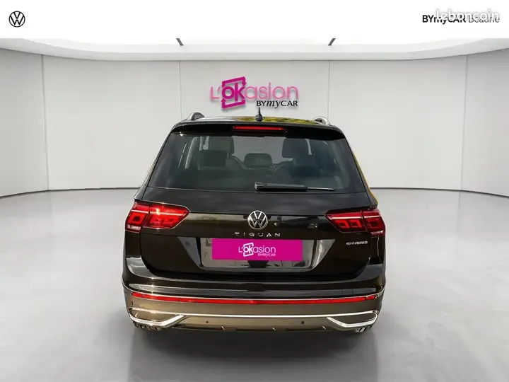 Volkswagen Tiguan 2023 photo 4