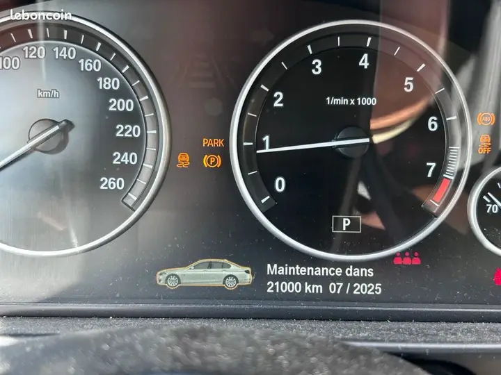 BMW 5 Series 2011 photo 5