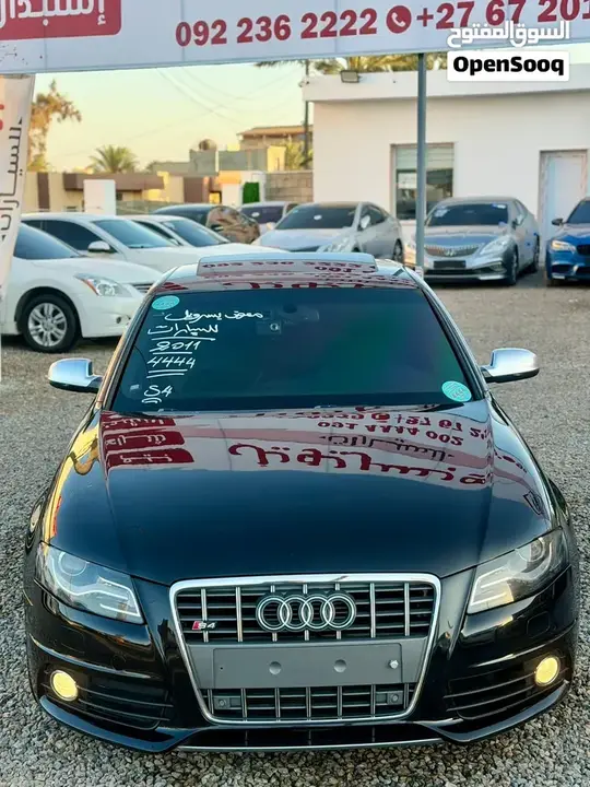 Audi A4 2011 photo 2