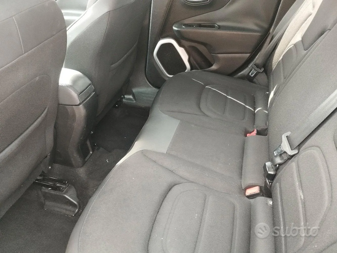 Jeep Renegade 2015 photo 5