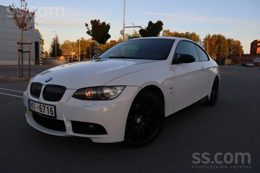 BMW 320