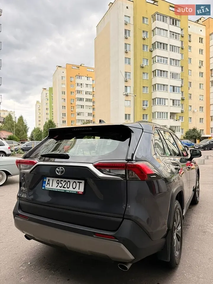 Toyota Rav4 2022 photo 3