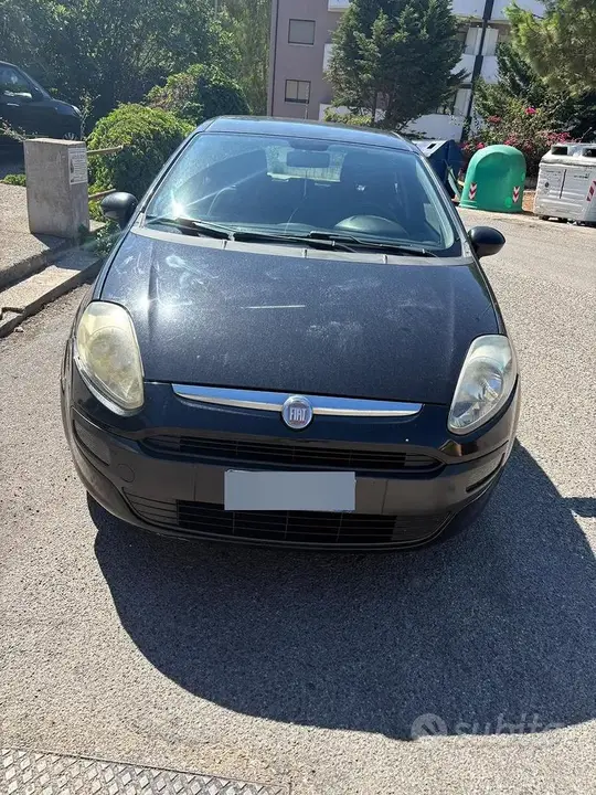 Fiat Punto Evo 2011 photo 2
