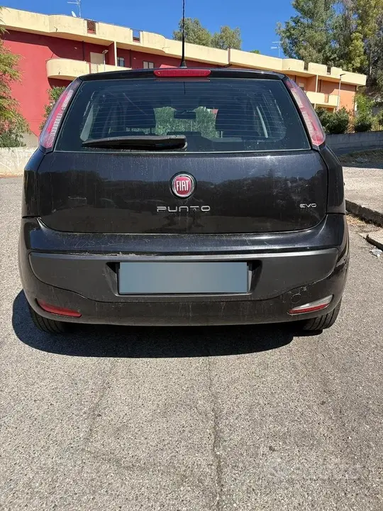 Fiat Punto Evo 2011 photo 3