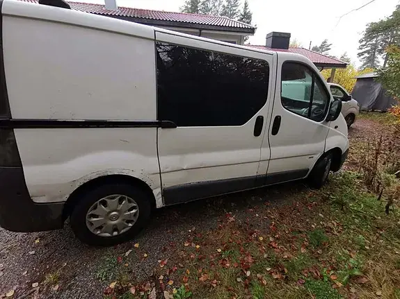 Opel Vivaro 2012 photo 5