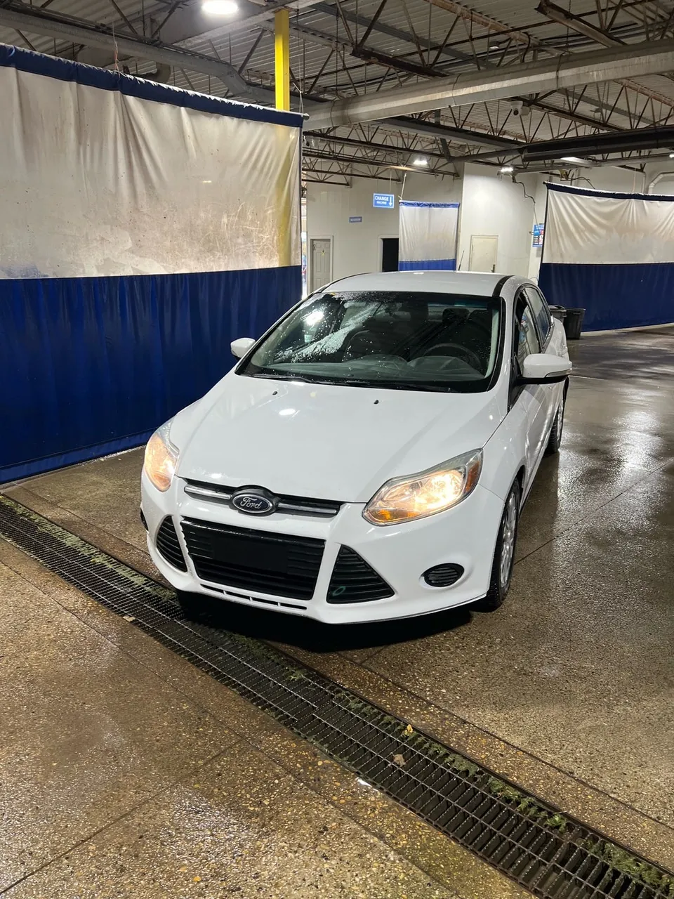 Ford Focus 2014 photo 4