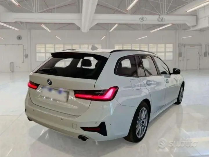 BMW 318 2020 photo 3