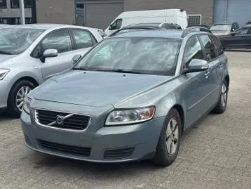 Volvo V50 2010 photo 3