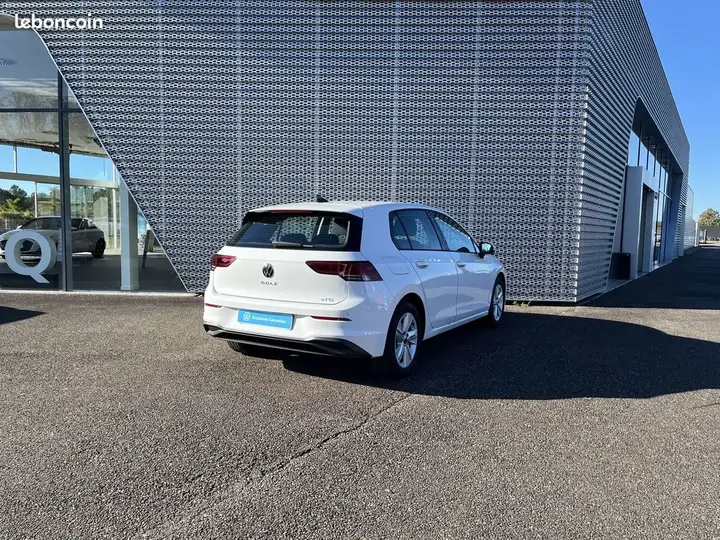 Volkswagen Golf 2023 photo 5
