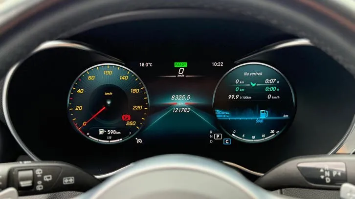 Mercedes-Benz C-Class 2021 photo 2