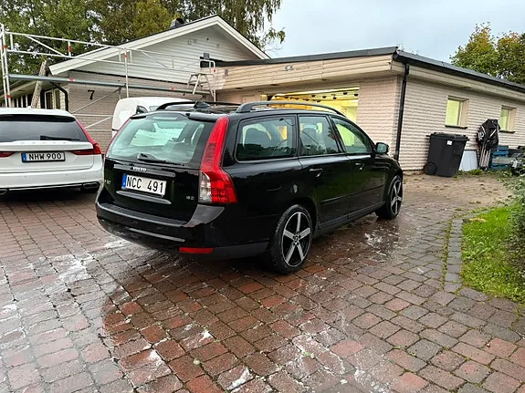 Volvo V50 2008 photo 3