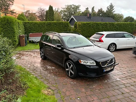 Volvo V50 2008 photo 2