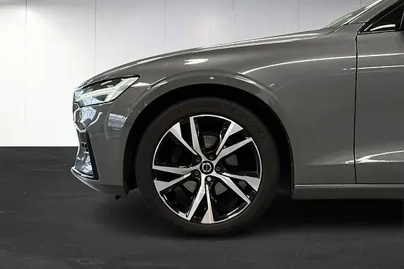 Volvo V60 2023 photo 5